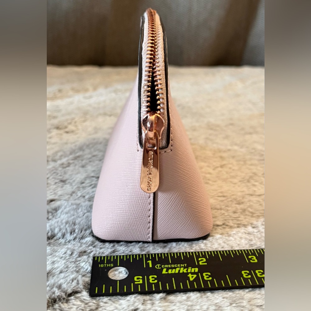Michael Kors-Blush Cosmetic Bag - Picture 4 of 6